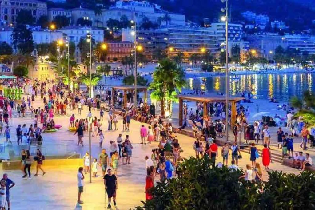Monaco # Menton - 4 Persons - Hypercenter - Private Parking - Full Renovated - Clim - Fast Wifi - Beach And Sun Ngoại thất bức ảnh