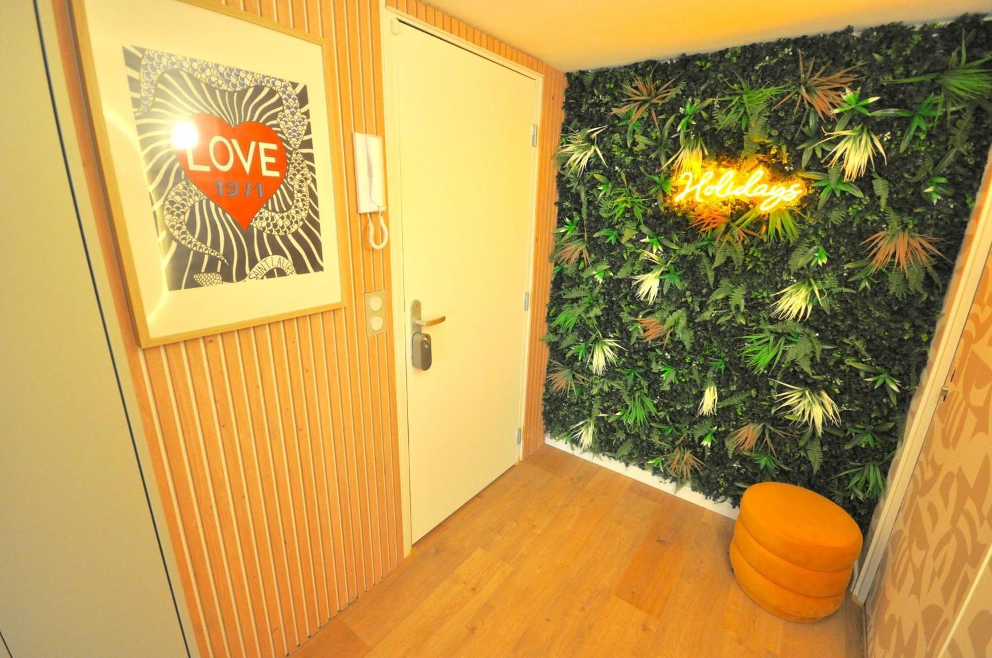 Monaco # Menton - 4 Persons - Hypercenter - Private Parking - Full Renovated - Clim - Fast Wifi - Beach And Sun Ngoại thất bức ảnh